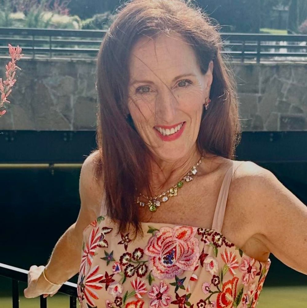 Meet your Posher, Carolyn
